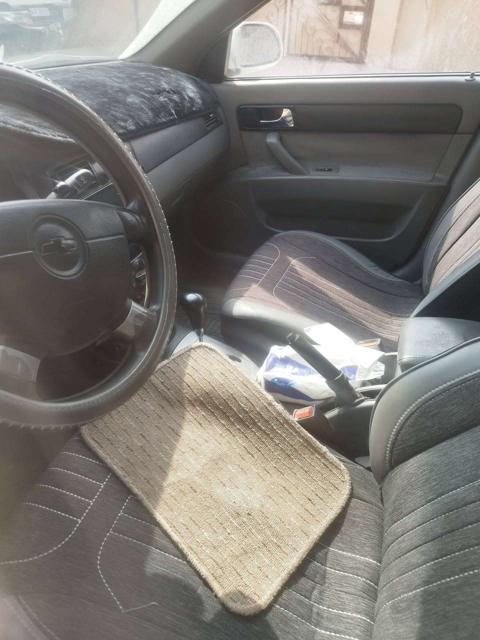 اخوان السلام عليكم اوبترا موديل 2011 
رقم اربيل كير توماتيك. بيها صبغ داير التاير الخلفي فقط 
تخم تاير نظيف كهربائيات كلها شغاله شرط التحويل  
سنوية لغاية 2030 هزة جديدة لغاية شهر 9 2026 
للاستفسار الاتصال على الرقم *********** او واتساب
