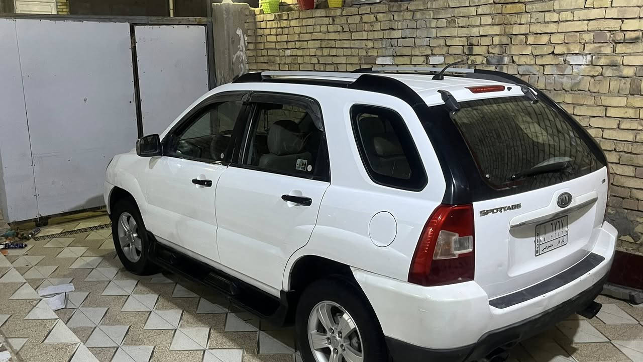 السلام عليكم سيارة سبورتج 2010 رقم ذي قار مميز خليجيه محرك2000 دوش السعر 138 مكان السيارة ذي قار - ***********
