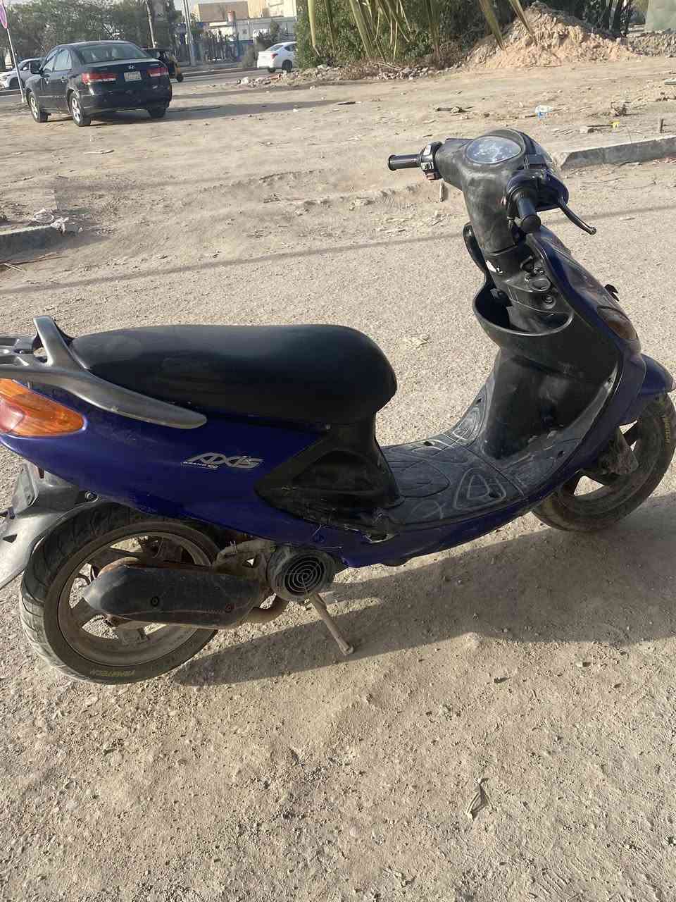 دراجة اكزز مية لبيع دراجة نضيفة كلش مكينه ناعمة كلشي بيها بلادي شرط كفالة عامة تواصل واتساب *********** السعر 600الف دراجة نضيفة وتستاهل اكثر من هيج سعر  العنوان البصرة الجنينه
