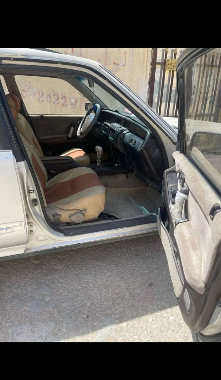 سلام عليكم
ارنب ستيشن للبيع 
مكفوله من الكصه والنقل جثه والاصوليات 
حداديه جديده 
سنويه صاقطه 
محرك 2.500 
نقص تبريد فقط كمبريسر 
مكفوله من ضربه وشواصي 
مكاني نجف  
م/ للبيع أو مراوس بي ام 
سعر خاص 
***********

