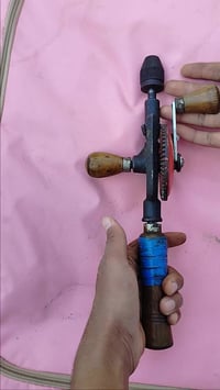 متاح دريل يدوي انتيكه قديم مكاني بغداد المعامل 07721362063