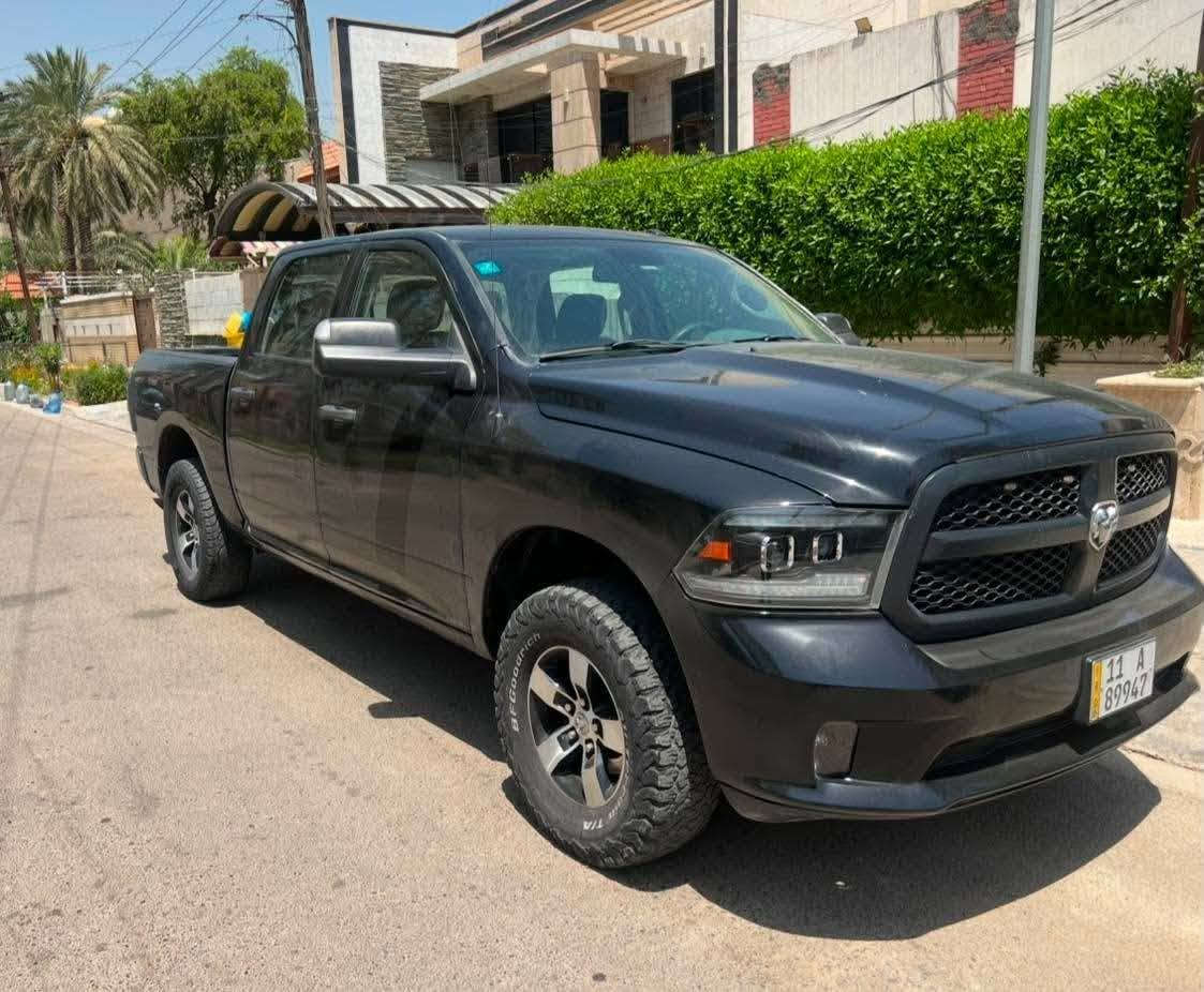 دوج رام موديل 2020 كلاسك
مواصفات باب طويل  بدي قصير
رقم بغداد شرط التحويل
ســعــر ✅ ::  الــرد تلقائي 📮
محرك 8 سلندر
صبغ 5 قطع
محرك كير مكفول

مكان السيارة: بغداد
رقم صـــاحب السيارة: *********** واتساب

عندك سيارة للبيع اعرضها على الصفحة
