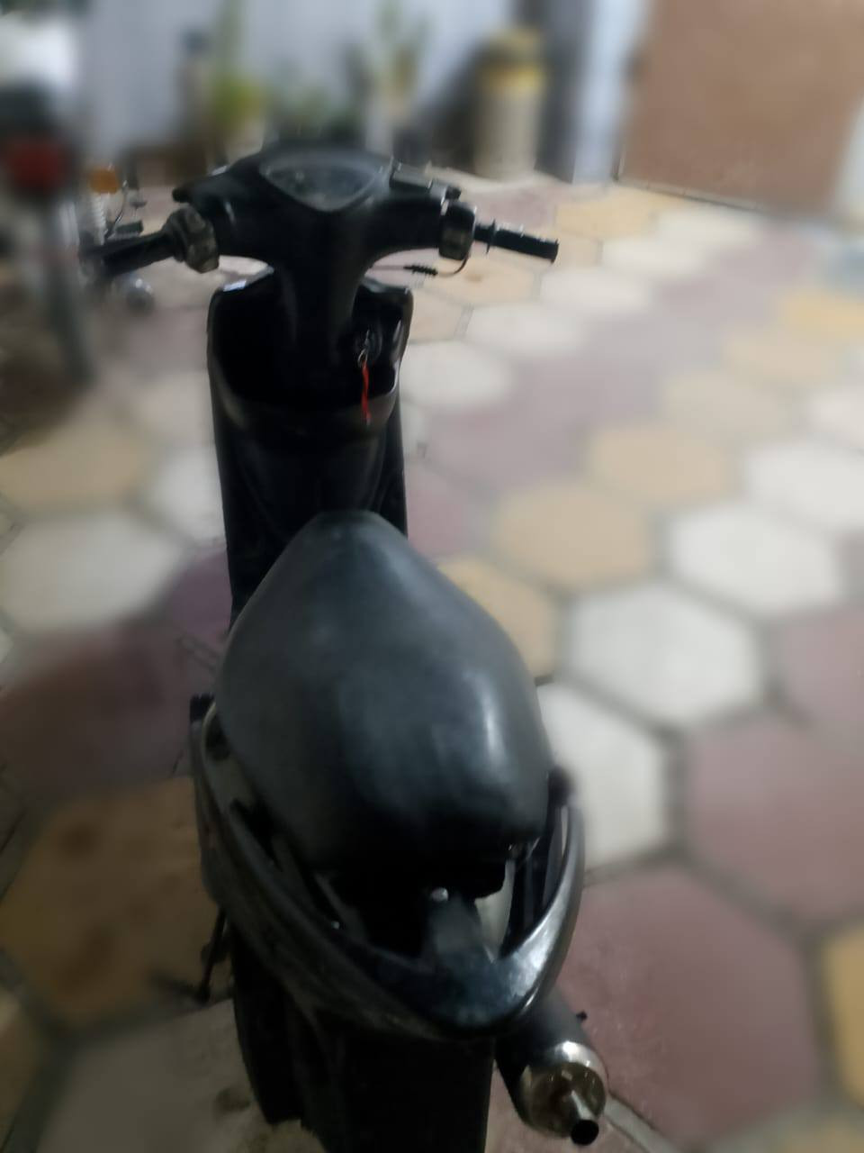 سلام عليكم دراجه ماكس عدله
بوشتها 50مالتها بلاديه مفتوحه  ولفات 
دراجه خير من الله تاخذها وتترحملي شغاله هندر سلف 
شلعه ومعدل ونعومه فول 
السعر خاص  للاستفسار ***********
