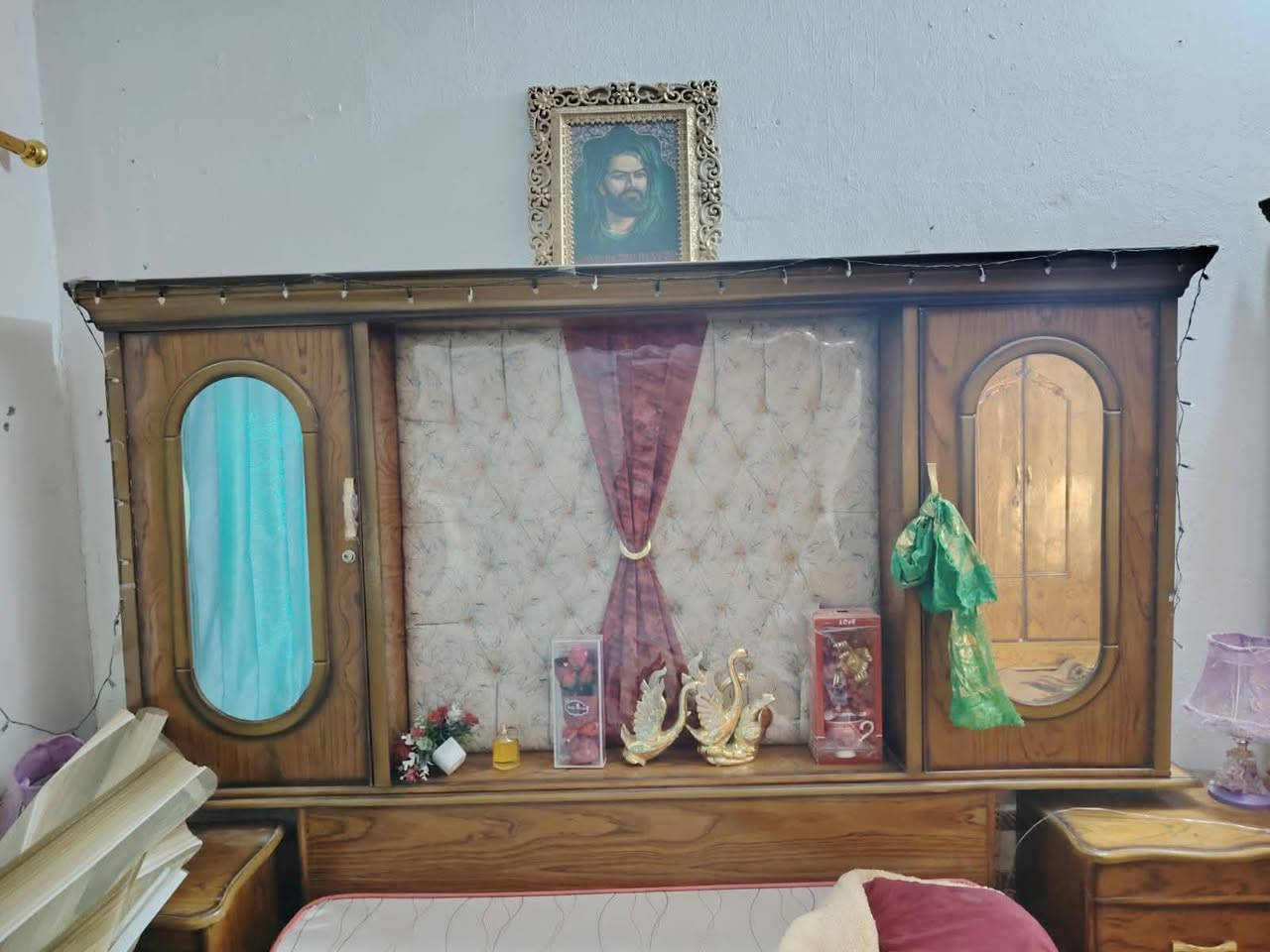 سلام عليكم غرفه نوم اللبيع نضيفه سعر 900 وبيه مجال الشراي *********** مكاني كوت الحكيم
