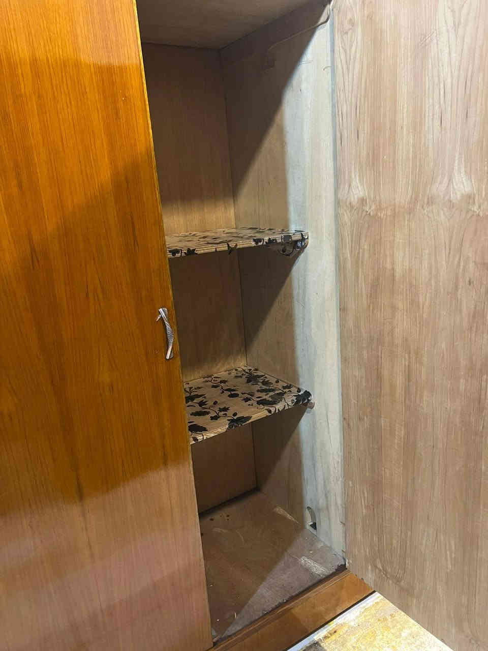 كنتور سته أبواب شغل ثكيل درجه اولى ***********
