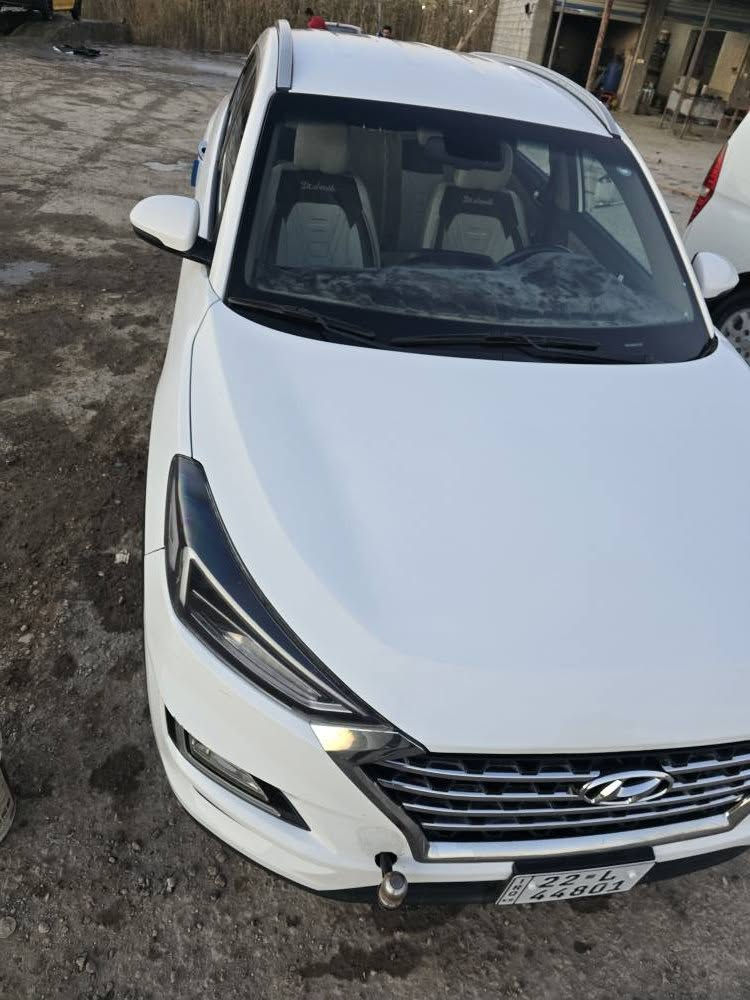 توكسان كفاله عامه من الضربه السياره بيه بس كارت ابخشم البنيد موديل 2019 محرك 2000 دوش  تايرات جديد ماشيه 160 الف رقم اربيل صاحبه موجود بل ديوانيه يمي السنويه لل 28 
المواصفات معروفه  السعر 193 بيه مجال كلش قليل الي يحب يتواصل رقمي *********** ديوانية, القادسية
