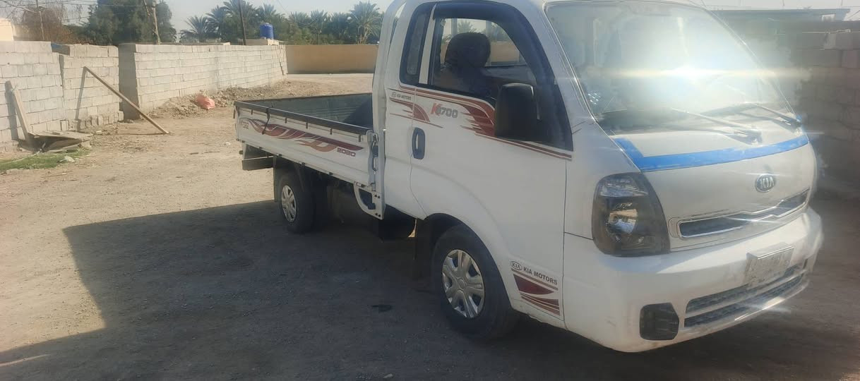 سلام عليكم مدير الكروب المحترم  كيه موديل 16 مكفولة كفالة عام رقم واسط سعر عل خاص ***********
