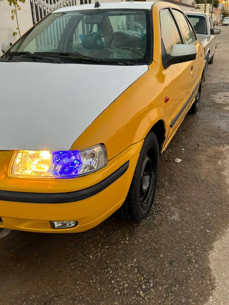 سلام عليكم بيع مستعجل
#سمند للبيع مديل 2012
سياره مكفوله مكفوله من الضربه والصبغ والتبديل شرط
حداديه جديده شرط 
طخم تاير جديد 
كير مشروط
تبريد شغال
تدفئه 
كهربائيات كله شغاله 
سياره جاهزه للاخير 
رقم كربلاء
عنواني النجف حي الجامعه السعر 31
***********
