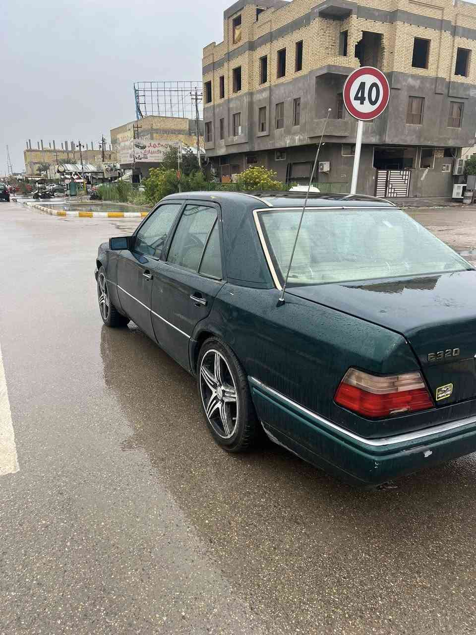 السلام عليكم
مارسيدس دب بيبي شبح موديل 95 رقم بغداد انگليزي باسمي اللون زيتوني سياره نظيفه وجاهزه 
محرك بلاد خراطيم 6 سرندر
دواخل بيجي
كشنات جلد كهرباء
مرايات كهرباء 
فتحة قماره شغاله
حداديه جديده
ويل كب 18 جديد
تخم تاير جديد 
السعر 85
العنوان ناصريه مركز


**إذا كنت صاحب هذا الإعلان وتريد حذفه لأي سبب، رجاءا أرسل رسالة إلى الدعم الفني**