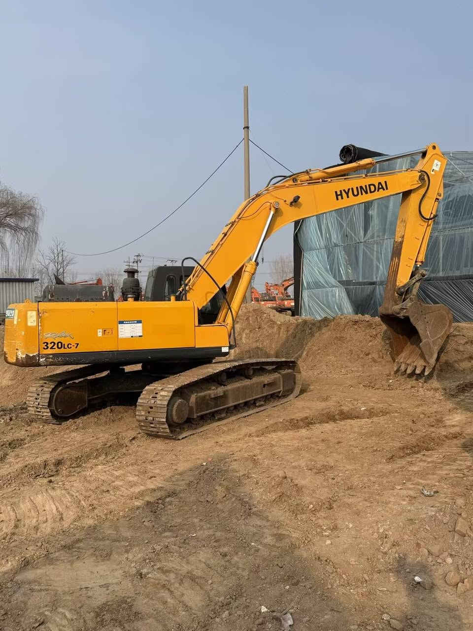 Premium Hyundai 320LC-7 for sale


**إذا كنت صاحب هذا الإعلان وتريد حذفه لأي سبب، رجاءا أرسل رسالة إلى الدعم الفني**