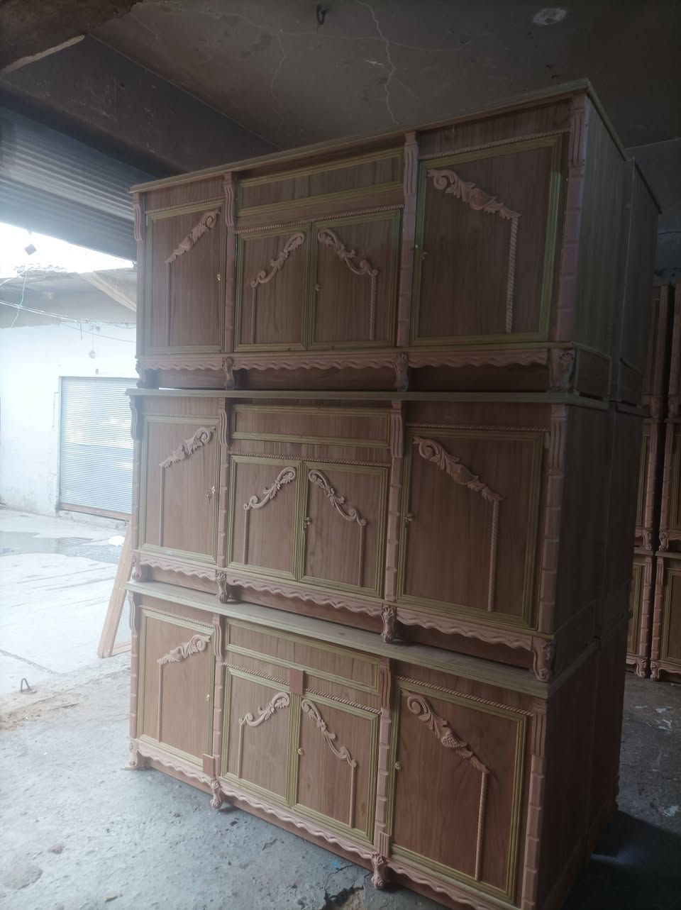 معمل ومعرض نجارة الرحمه چرابي ام النفر عدد 3 البيضة سعرها 50 والصاجيات على 40 بوفيات عدد 3 قياس مترين ونص سعر الواحدة 120 كنتور بابين السعر110
چزامة رفوف سعر 40 ميز مرايا عدد 2 سعر الواحد 60 أيضاً بوفيات جديد قياس مترين ونص سعر الواحدة210 نجارة درجة اولى ولدينا بوفيات جديد وسط سعرها 175 ولدينا جميع قياسات البوفيات  بلد سوق المسقف قرب جامع بلدالكبير للأستفسار الأتصال على الرقم *********** او مراسله الصفحه
