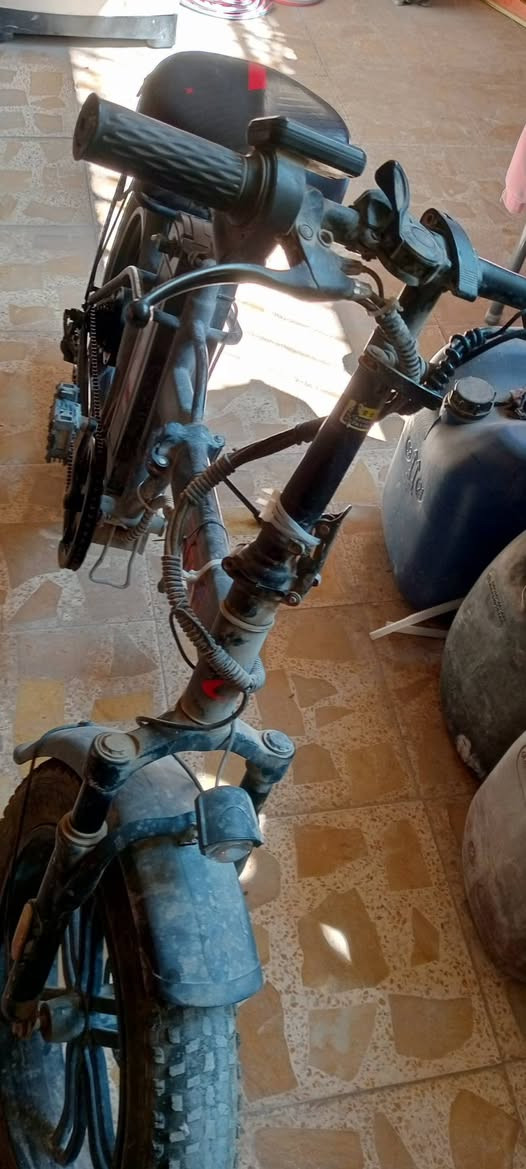 ***********
400 الف
