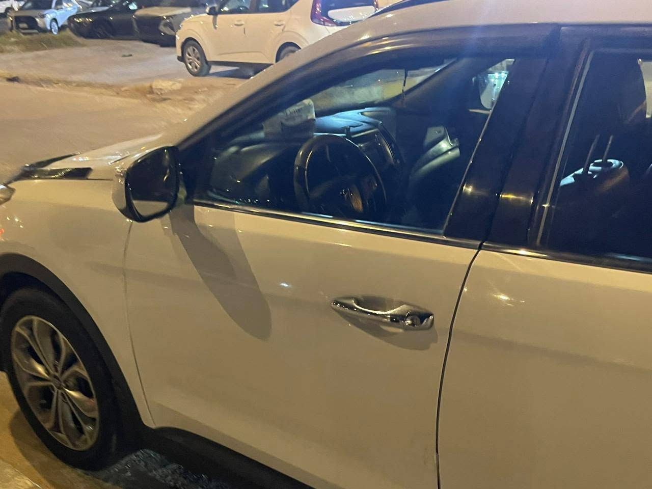 سلام عليكم سنتافي موديل 13  خليجي فول كفاله عامه  سبعه راكب ماعدا شبر بارد بسيط فول مواصفات واحد على واحد بانوراما خليجي مثبت سرعه مانع انزلاق تبريد 3 قطع كشنات كهربائي اشاير مري+ ترحيب سته اسلندر فور ويل+ بصمه ابواب+ تشغيل يعني سياره كامله على آخر حبايه مال جنايه المكان ذي قار قضاء الشطره للاستفسار الاتصال على *********** غير متواجد على النت الشطره, ذي قار
