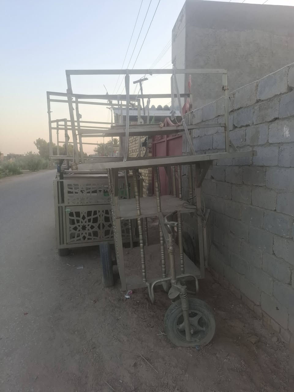 ملحق عربانه للبيع
يشيل ٦ سماعات 
بسعر مناسب 
المكان محافظه بابل قضاء القاسم ع
للتواصل الاتصال على الرقم ***********
