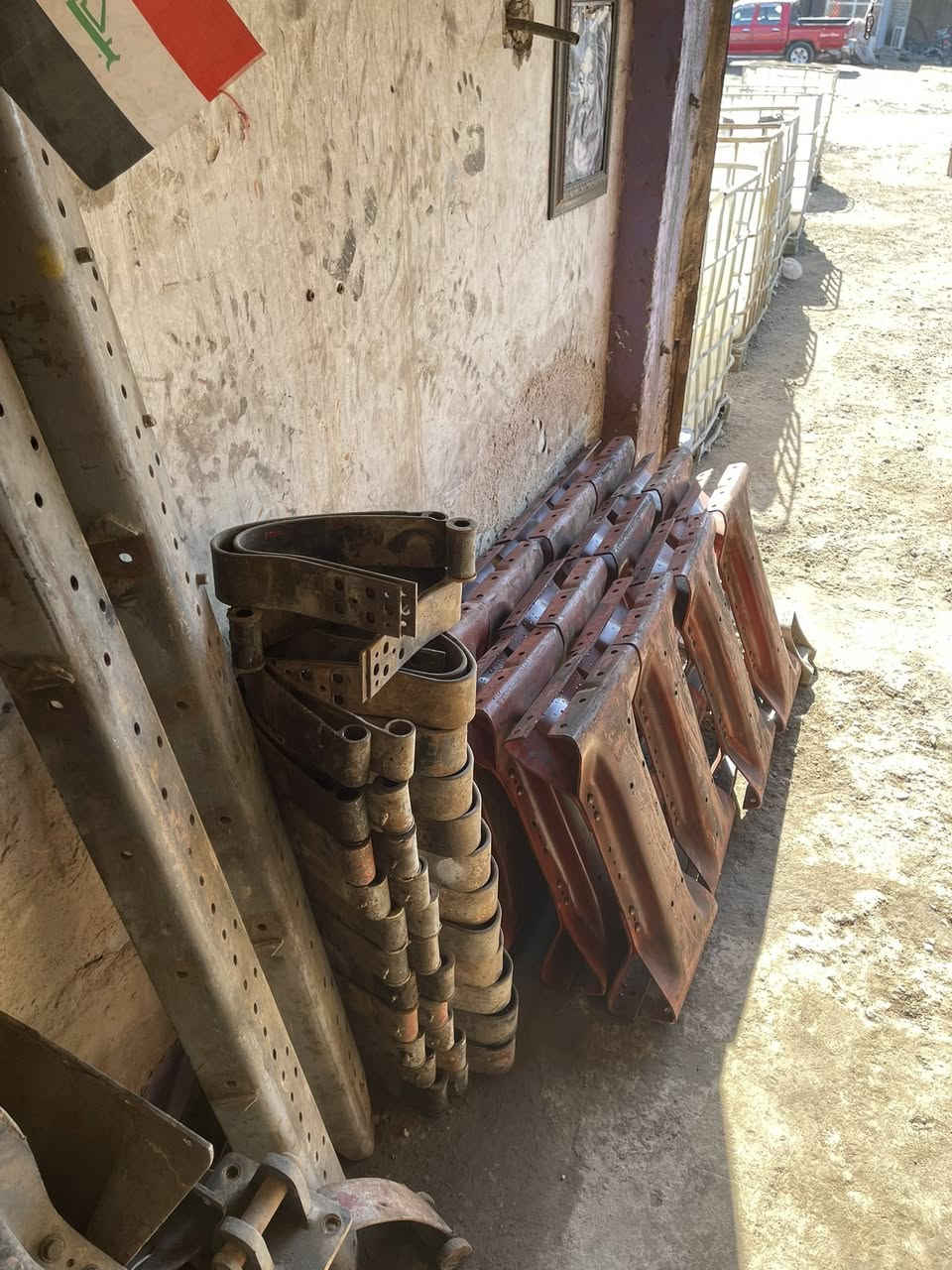 وصول قطع غيار مستعمل الماني 
***********
‭0773 193 4098‬
بيع جمله مفرد 
التاجي حي الصناعي قرب جسر ذراع دجله
فحل قماره الماني سعر الزوج 90 الف 
مطبات البي كرواتي سعر التخم 120 الف 
اسعار جمله
فرممات كلب عالي ناصي ٧٣ و ٨٧
