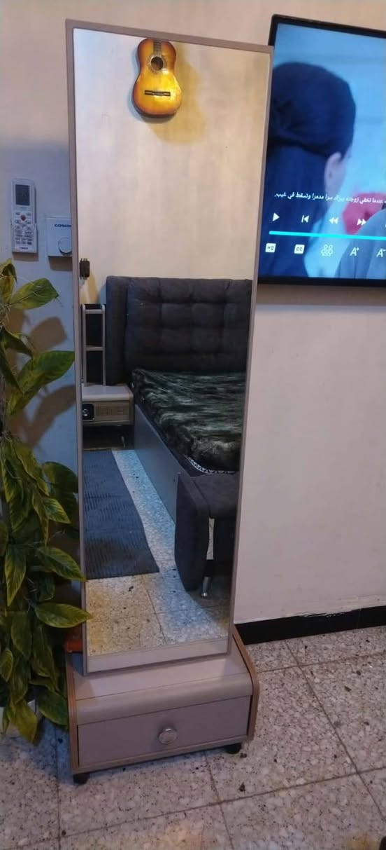 سعر الغرفه مليون وميه وبيها مجال عنواننا الزراعي ابو طياره نظافتها 100% رقم الهاتف،،*********** هذا الرقم بوساب
