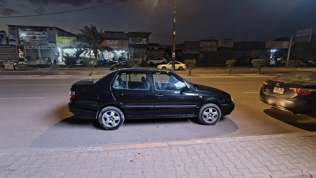 كولف فنتو 1994
رقم بغداد بأسمي تحويل مباشر 
كير ومحرك مكفولات
سيارة جاهزه 
صبغ عام للجمالية
تخم تاير دوشمه جديده 
كهربائيات شغالة 
عنوان بغداد الكاظمية
*********** السعر,45بيه مجال
