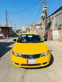 فورتي موديل 2013 سياره حلوه و جاهز كل نقص ما بيه صبغته جديده كير و مكي...