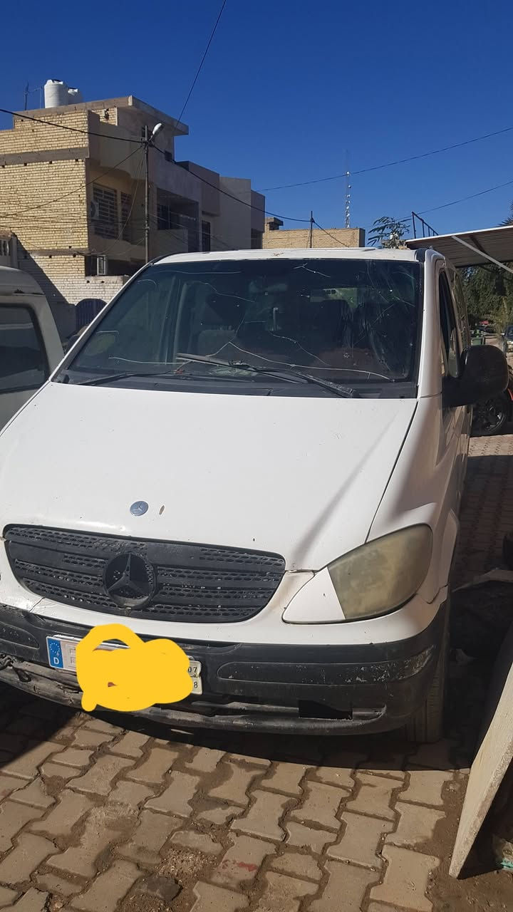 السلام عليكم مارسدس باص ٧راكب موديل ٢٠٠٦رقم اجره صدامي صاحبه موجود ميقبل يحول ابيع هل موجود محرك بطه *********** السعر ٣٠ بيع أو مراوس
