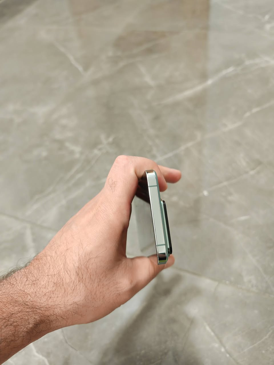 شاومي 14
جهاز جدا نظيف 100%95
ذاكره 256
رام 12
نسخه الصين 
جهاز مكفول من كلشي 
فقط جهاز بدون ملحقات
باقي مواصفات بل صوره موجوده 
سعر 425 بي مجال 
متوفر توصيل


**إذا كنت صاحب هذا الإعلان وتريد حذفه لأي سبب، رجاءا أرسل رسالة إلى الدعم الفني**