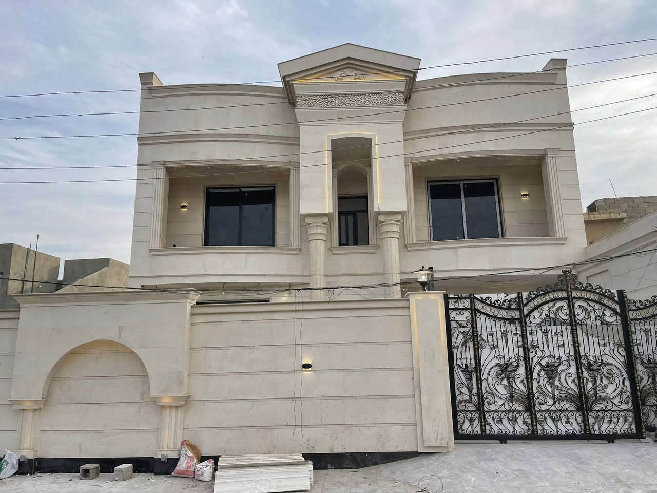 السلام عليكم من رخصه الادمن
كادر لتغليف كافه واجهات المرمر بأسعار مناسبه وبأشراف هندسي
لسنا الحيدون لكننا الافضل
نعمل لجعل منازلكم اجمل واحلى
متوفر واتساب او ماسنجر
***********
