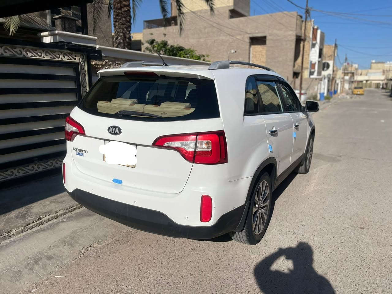 السلام عليكم سورنتو 2015 خليجيه مكفوله بدون بارد بدون تبديل ماشيه 60 الف حقيقي ابيض اللون مواصفات عاديه بصمه وكشن كهرباء محرك 4 سلندر رقم اربيل الجديد السعر 165 بيع فقط الي تفيده يدلل هذا الرقم يتصل ***********
مكان السياره بغداد القاهره قرب مطعم النبع الصافي
