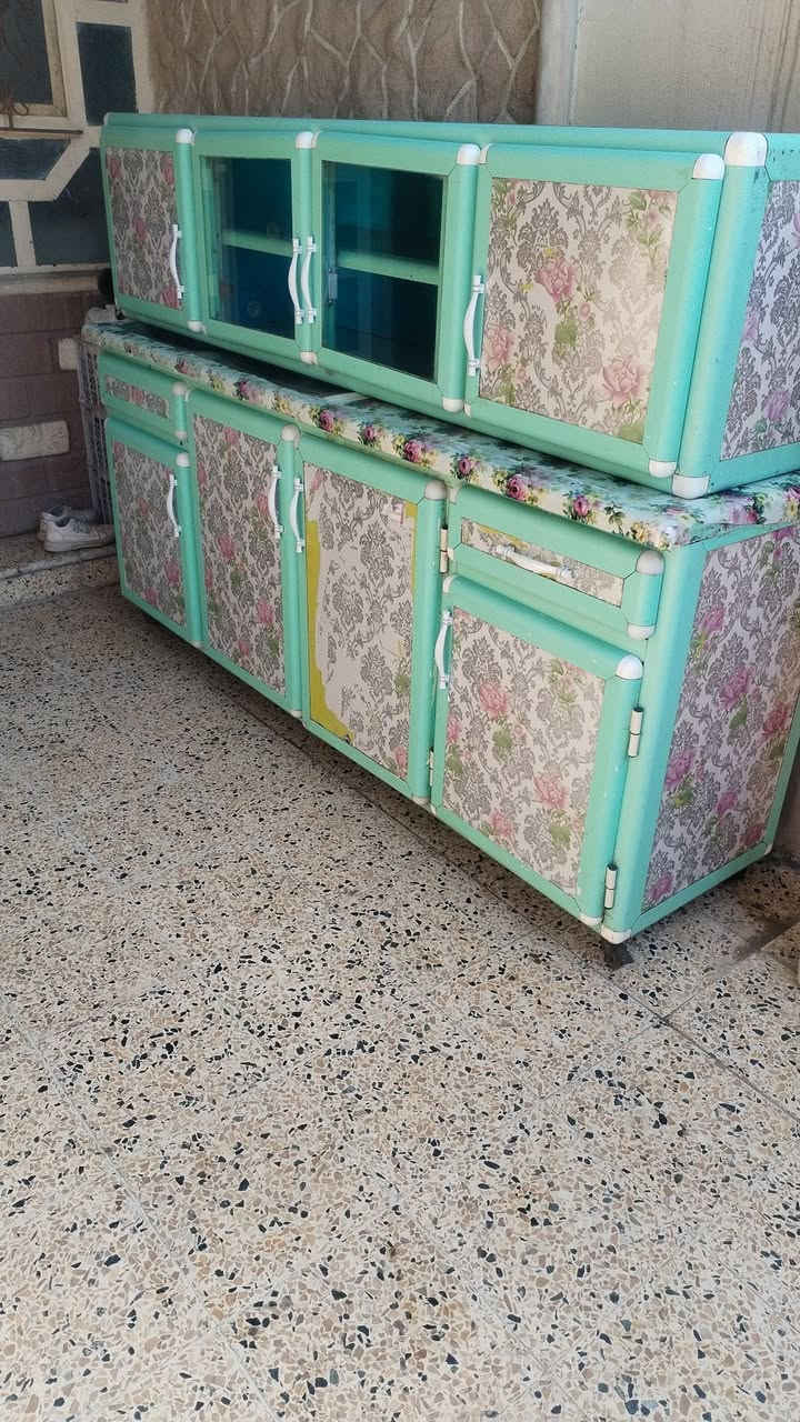 للبيع كاونتر سنك   مترين والملحق مترين سعر140   موصل الايسر حي الانتصار ***********
