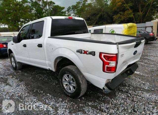 فورد f150 موديل 2020 باب طويل بدي قصير لون ابيض كير تعليك 10 نمر  مواصفات XLT ماشية 96 مايل محرك 5000 فورويل رقم بغداد تحويل ثاني يوم حادث باب البدي ونص البدي من جهة العبري باقي مكفول كير محرك تبريد صدر كهربائيات مكفولة العنوان بغداد الزعفرانية *********** سعر 215
