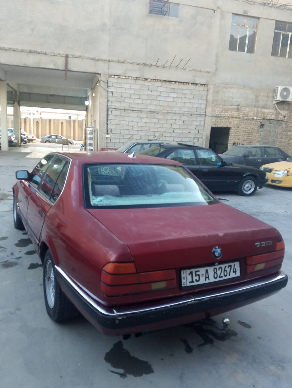 بي ام 1991رقم انبار دولي تحويل ثاني يوم
حجم 730اصل 
كير ومحرك شرط كفاله 
صدر جديد 
تخم تأير 
كهرباء كله شغاله 
جام يصعد بل سويج 
سيارة بيه طخه بل جاملق الخلفي كد شبرين بس بدون دواخل شرط 
صبق حزام بس قماره صندوك بنيد بلادي بدون صبق دواخل ما بيه صبق 
سيارة ترايه ناعم حيل سياره جاهزه 
تبريد شغال بس يرادله راديتر بيه زرف
سيارة ما نقصه شي 
العنوان فلوجه السعر 50وبيه مجال 
وشرط التحويل ثاني يوم 
ترهم مراوس حسب لقناعه***********
