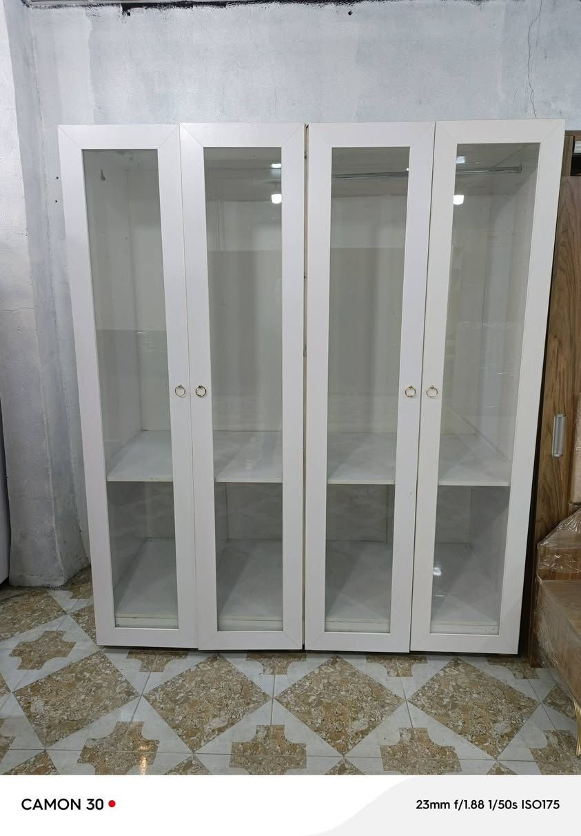 ناونيشان/ سليماني كانيسپيكه پيشانگاي مه ليك

كانتؤري/٦  تاك ده ستكرد موادي بالام پريس
كانتؤري/٤ تاك درگاكاني شوشه/وه كو ديستروم وايه
كانتؤري /٣ تاك

هه ربه ريزي خوازياره ئه تواني په يوه نديمان پيوه بكات

گه ياندنيشمان هه يه بؤ سه ر جه م شاره كان

***********  viber
