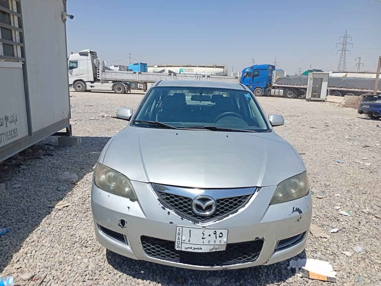 السلام عليكم عندي هاي سياره للبيع ياباني مازدا زون3 خليجي موديل 2007 رقم ديالى بسم صاحبي تاخذها  شرط تحويل ولغرامات بيها دفتر بانزين سياره جاهزه من كير محرك اي بي اس غرامات شرط تحويل تاخذها ترايك للبصره 
سياره بلاد تدفئه وتبريد بي تبريد بي نقص 
صونده وغاز مكان السياره كركوك 
سعر 54 وبيها مجال اي استفسار
خاص او اتصل ع ***********
