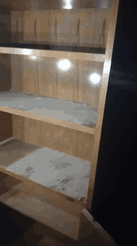 سلام وعليكم مرخصه الادمن الكروب 
عندي البعض من الغراض ابيع شلع انتباه شلع ابيع رفت او مكتب+تخم الصاج الصدامي القديم نظيف+مكيف 3 طن 
يفيدن ابو البيت أبو مزاد اي شي اذا يشتري بس مكتبه وتخم صاحب منزل ابيع عادب بس ابو مزاد ابيع شلع الموقع بغداد كرخ 
الاستفسار مراسله صفحه او الاتصال على الرقم التالي ***********
