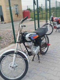 دراجه ايراني لبيع نضيفه محرك نضيف مامفتوح مبدل كلجات  فقط سعرها 390 بي...