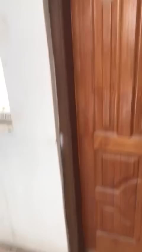 🌹🌹السلام عليكم 🌹🌹
شقة للايجار شارع خريسان مجاور شركة اسيا سيل خلف مطعم العافية مساحة الشقه ١٥٠م غرفتين نوم ٤+٥وصاله ومطبخ ٤+٥ وحمام شرقي وغربي كبير مجهزه ماء حار وبارد

 للعلم أنا مكلف بالنشر للإستفسار الإتصال على الرقم ***********
