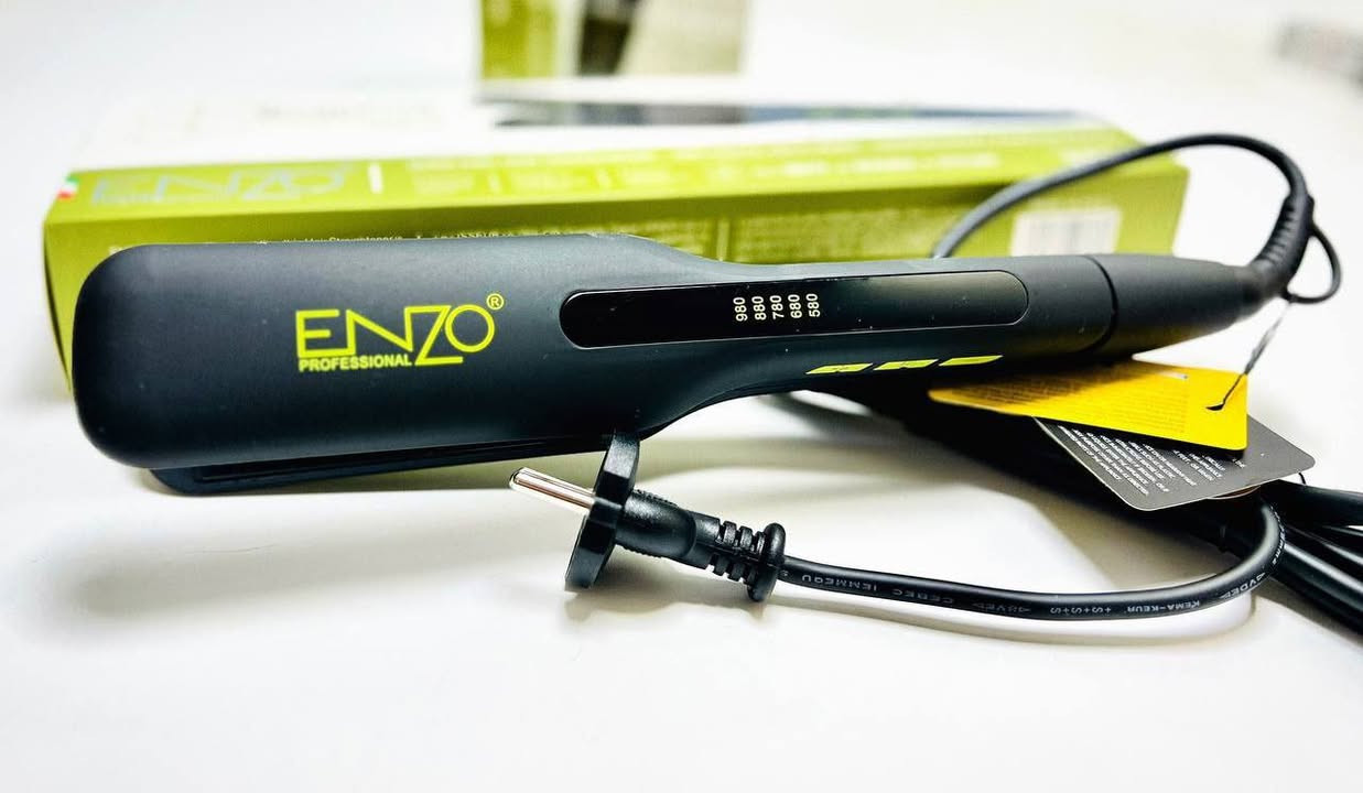 كاوية الشعر الاحترافيه من إنزو للبيت و للصالون 💯
🌹كاوية شعر حرارية  تعمل بدرجة حرارة تصل الى 950 درجة.
🌹وداعاً للصالونات مع كاويه اينزو تعالج تجاعيد الشعر والتكسرات.👌👌
🌹تسوي الشعر حرير تفيد الكرياتين والبرايم ولكافه انواع التسريح. 
كاوية انزو ENZO الايطاليه ✅
الجديد حراره 950 و درجات مختلفة
ك
اقوى واعلى درجه حراره تصل اليها
لعمل الكيراتين والموهير والبروتين 
كاويه اينزو الايطاليه الاصليه 🔥

✅ كاوية شعر حرارية  تعمل بدرجة حرارة تصل الى 950و درجات مختلفة 
✅ وداعاً للصالونات مع كاويه اينزو تعالج تجاعيد الشعر والتكسرات.
✅ تسوي الشعر حرير تفيد الكرياتين والبرايم ولكافه انواع التسريح.


**إذا كنت صاحب هذا الإعلان وتريد حذفه لأي سبب، رجاءا أرسل رسالة إلى الدعم الفني**