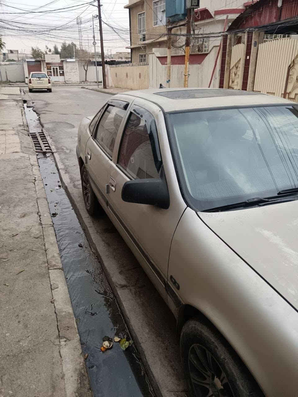 السلام عليكم
اوبل فيكترا 1990
 محرك 2000cc
كير اوتوماتيك
 العنوان موصل
السعر 38 وبيه مجال للطيبين 
للتواصل اتصل علئ الرقم ***********
