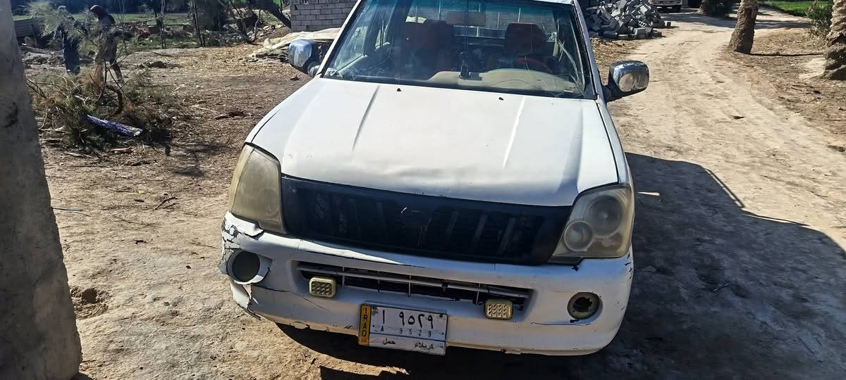 سياره كريت ويل  مديل 2006  محرك وكير   جديد  سياره نضيفه   رقم كربلاء  الماني  مكان السياره  الدوانيه  قضاء الشاميه  سعر 25 ورقه  رقم الهاتف ***********
