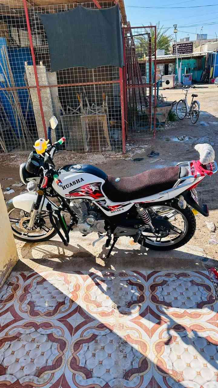 السلام عليكم ماطور هايوشه موديل 22 اوراق بي منفيس فقط الماطور علا وضع الشركه طخم تاير
جواه كهربايات شغاله للبيع او مراوس، بسونك من 24 وفوك رقم تلفون *********** ادمن حب
