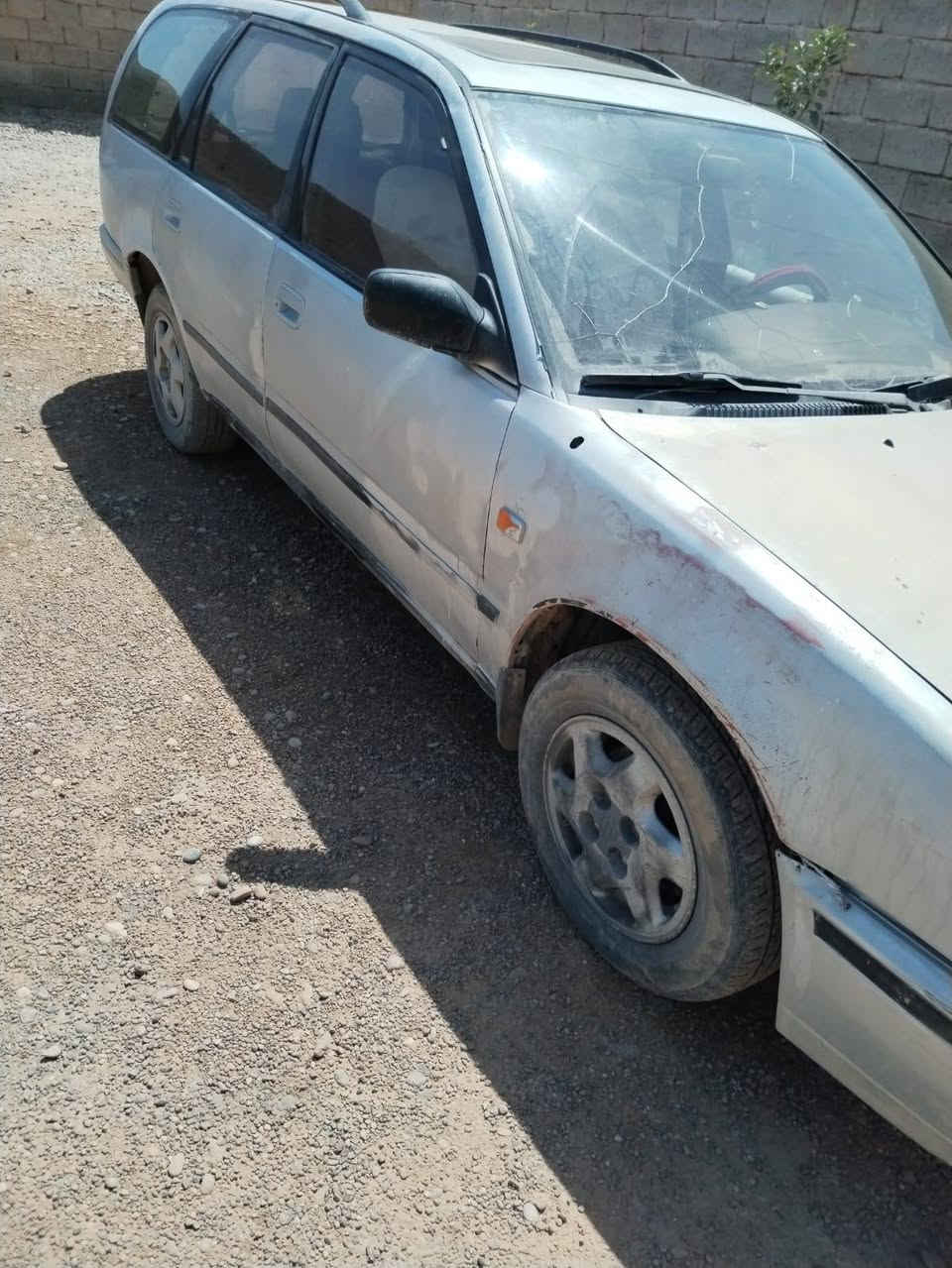 السلام عليكم سيارة للبيع
نوع برايمر موديل ٩٣ مسجله نينوئ الشريعي بالشرقاط بيه سنويه خضره محرك شرط كير شرط اي خياس مابيه تواير نص عمر صدر نص عمر
يعوزها ترتيبات السعر 15 وبيه مجال
ترهم مده معا كافه الضمانات
مكان السياره الساحل الايسر اسديره
الاستفسار الاتصال:***********
