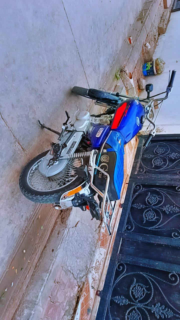 سلام عليكم دراجه للبيع موديل ٢١ محرك مفتوح مبدل ولف فقط محرك أخرس ٣٢٥وبيه مجال


**إذا كنت صاحب هذا الإعلان وتريد حذفه لأي سبب، رجاءا أرسل رسالة إلى الدعم الفني**