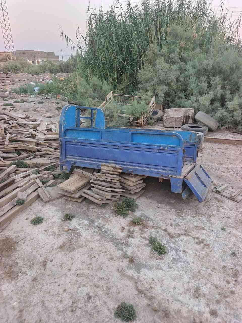 سلام عليكم  بدي ستوته   البيع   جديد صبق شريكه كله وضع شريكه بس الكاعيه طاكه ما ملحم أبد  وضع شريكه المكان الخضر  سعر 145   قفل   ***********
