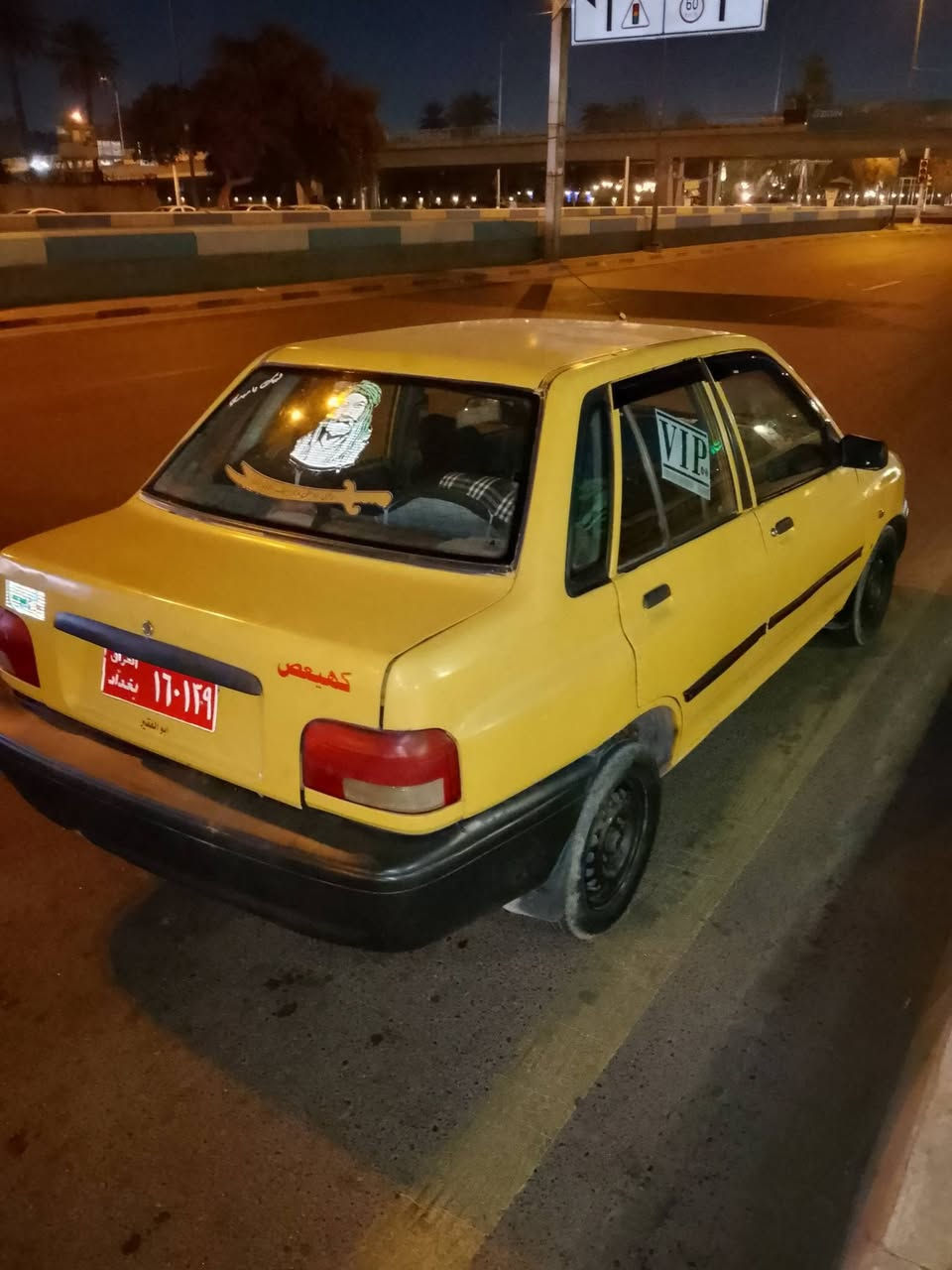 السلام عليكم سايبه 2012 تخم تاير صدر حلوو مكينه زينه كهربائيه كلهن شغاله سياره مال شغل مكانه بغداد الحريه السعر 9 وبيه مجال قليل كلش *********** سنويه عضم عاج راعيه ما اندله اتعهد سرقات وعشائر
