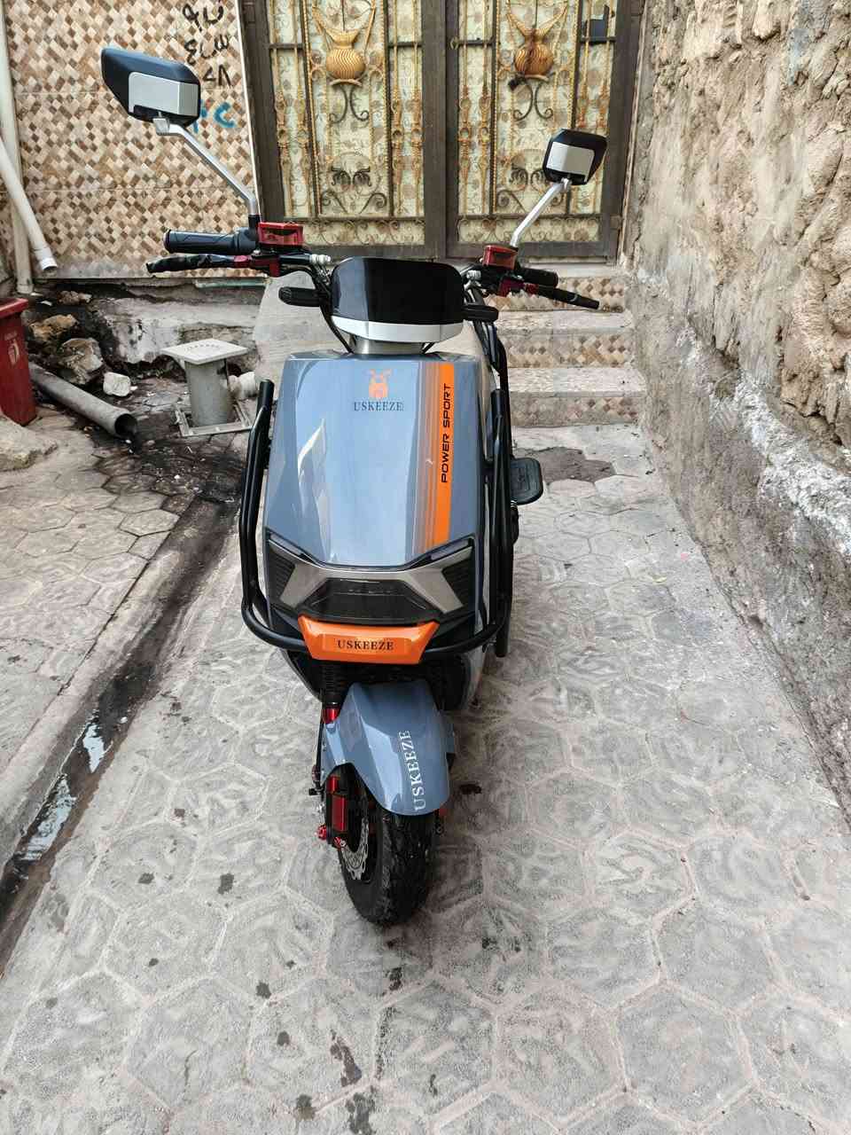 السلام عليكم ورحمة الله وبركاته من رخصة الادمن ماطور شحن للبيع في الرمادي للبيع ٦ بطاريات شاحن ٢ صويج ٢ بصمه تشغيل عن بعد الاتصال على الرقم *********** موجود وات ساب او على الفيس متواجد العنوان العزيزيه مقابل جامع الحاج كسار
