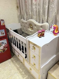 كاروك ملكي • أطفال • نظيف جدا