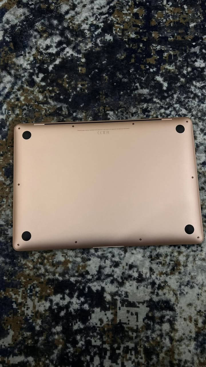 MacBook Air 2020 13.3” M1  - شرق اوسط كيبورد عربي

Ram 8 | SSD 250 

Battery 94 - Cycle 63 

Rose Gold Color 

الملحقات شاحن وكيبل الاصليات فقط بدون علبة

السعر النهائي : 675,000 🔒 

***********
