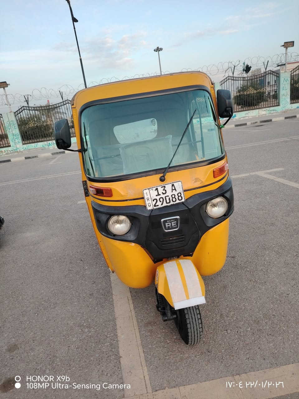 سلام عليكم...  تكتك البيع مرقم  2022محرك مكفول كشره كفاله***********
