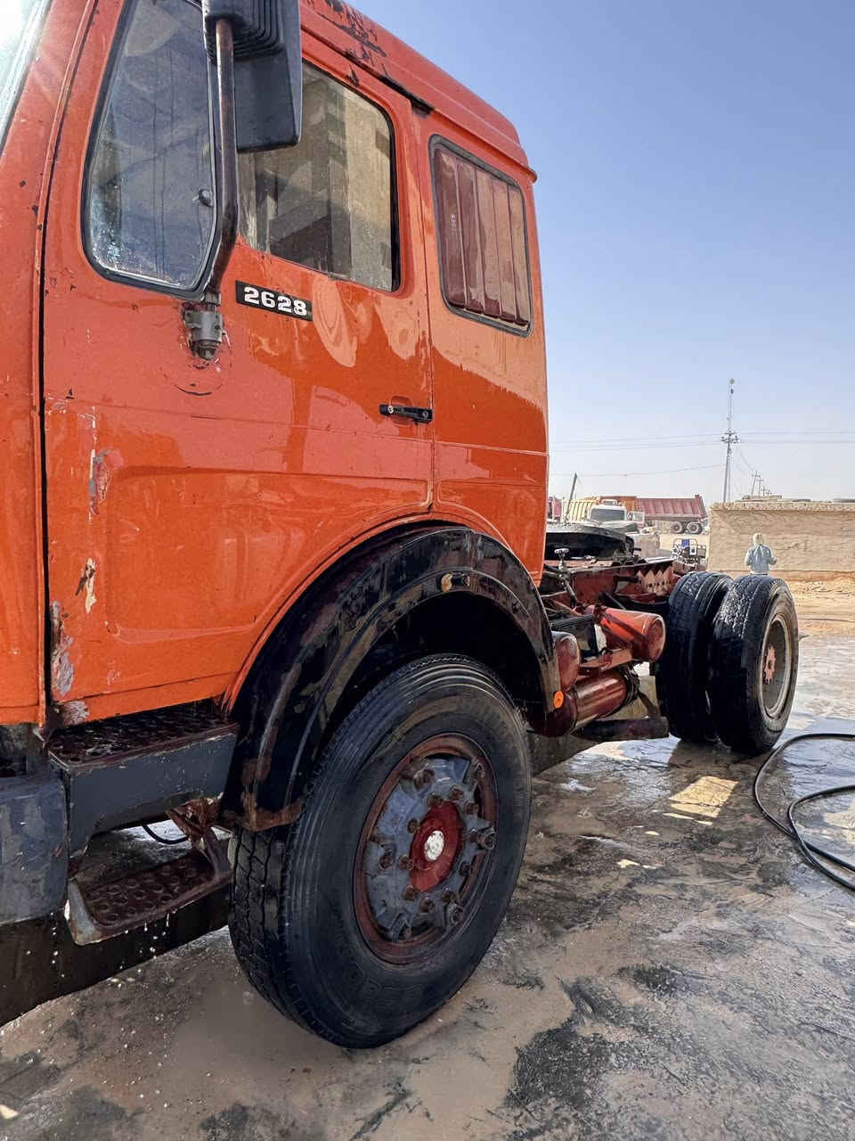 سلام عليكم راس البي للبيع سعر 85 ورقه موديل 86 اصل مكينه 28  ـ8 سرندر لا تنقيص ولا تبخير كير برميل 130 جديد رقم دهوك ـ ما اندل راعيها سنويه صاقطه 2017سياره جاهزه للشغل شاصي مكفول اكسن جي اف تايرات نص عمر 24 صاج مكان سياره نجف سياره بيها وكاله عامه مطلقه بس مااندل ابو الوكاله رقم ***********
