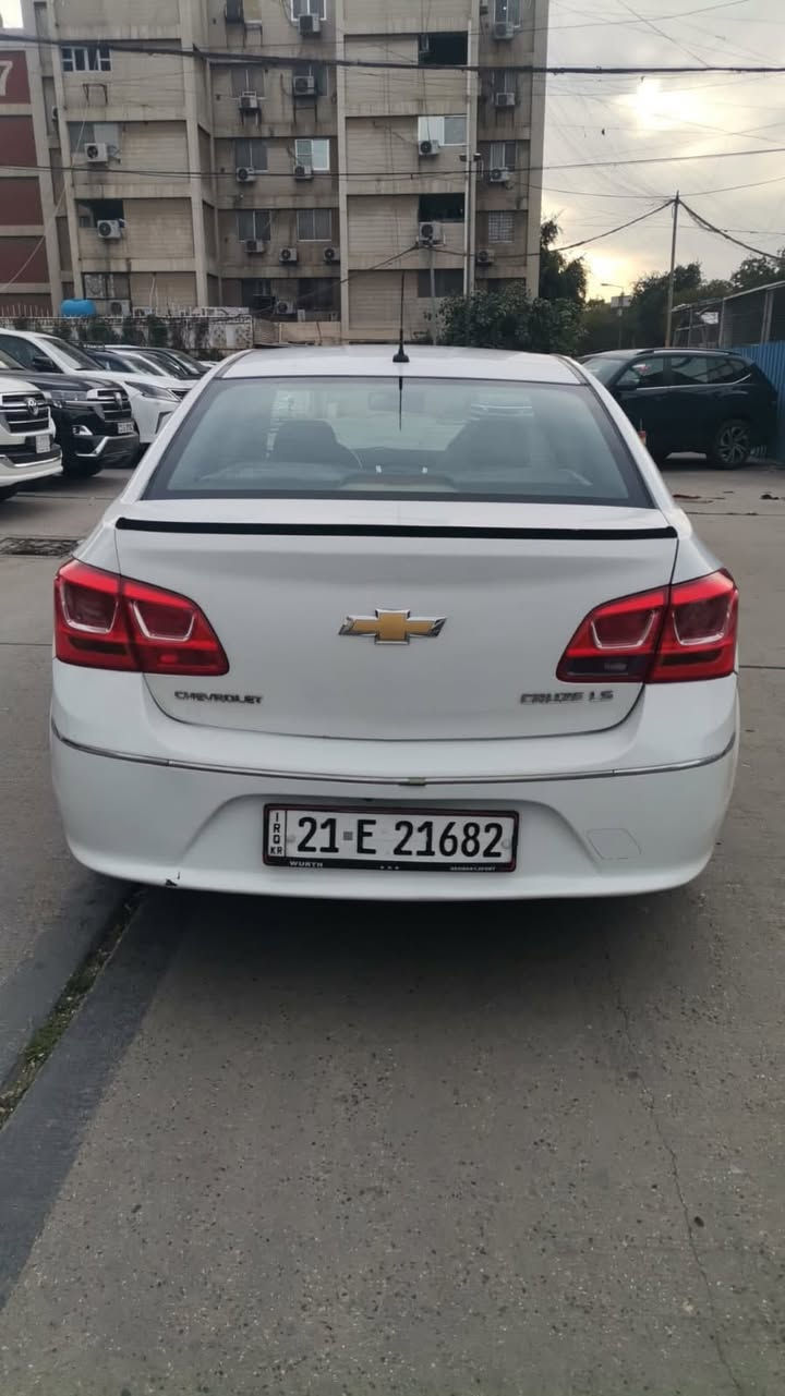 سلام عليكم كروز لبيع خليجي موديل 2016
خليجي المرغوب مكينه 1800
بسمي سياره تحويل مباشر
شنويه وهزه كل جديد
مكان سياره بغداد الكرخ 
السعر 87 بيها مجال 
ملاحضه سياره
بي5 قطع بخ بدون ضرر طخات كلش بسيطه 
هاتف ***********
