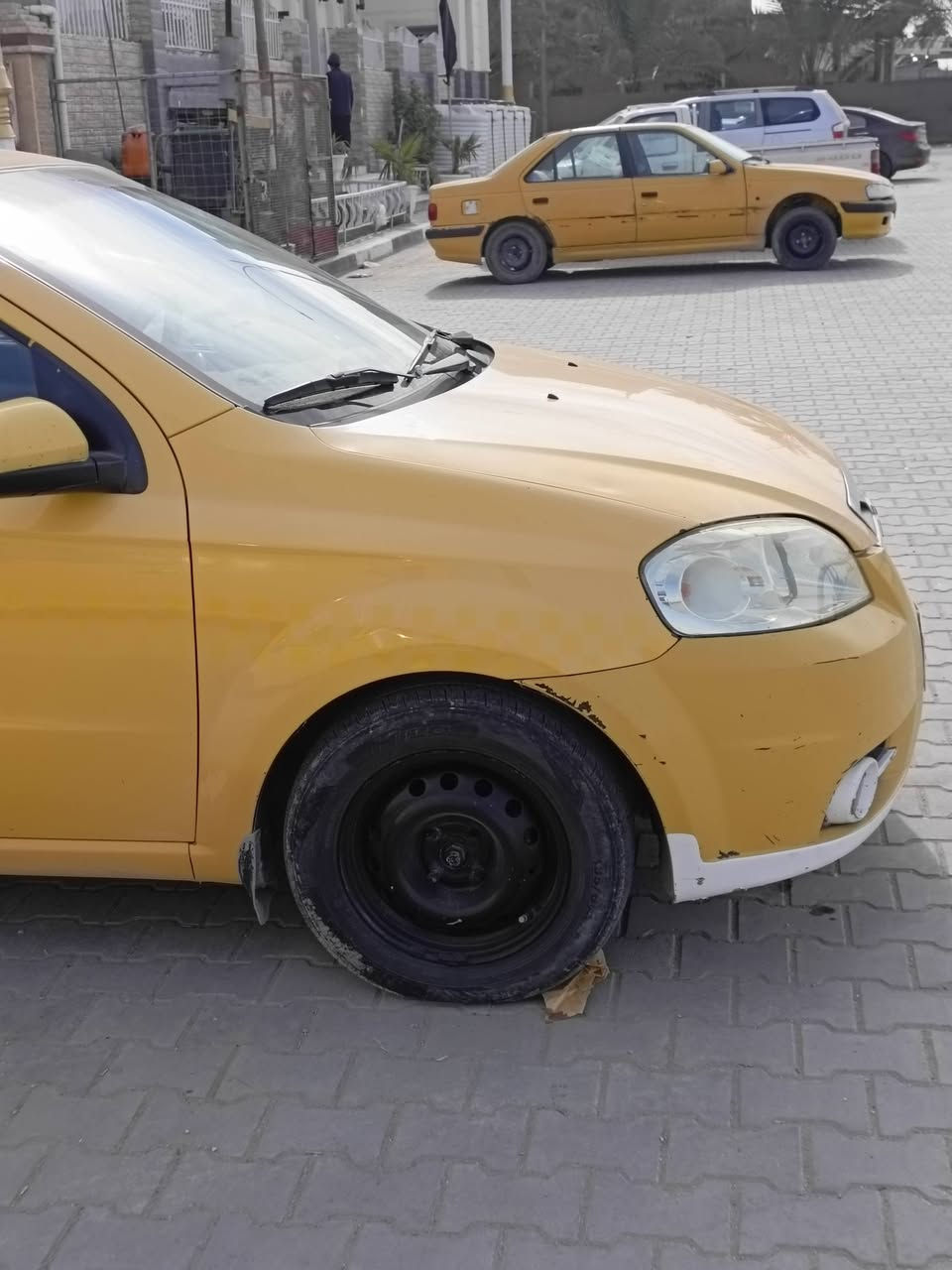 السلام عليكم
افيو للبيع أو مراوس
موديل ١٠ خليجي محرك ١٤٠٠ مفتوح مكفولة السيارة
رقم نجف إنكليزي بسمي مصفرة هيئة وغرامات جاهزة 
السيارة كير ومحرك وتبريد وحداديه كلها شرط السعر 55وبيه مجال 
***********
مكاني السماوه فرع الوركاء
