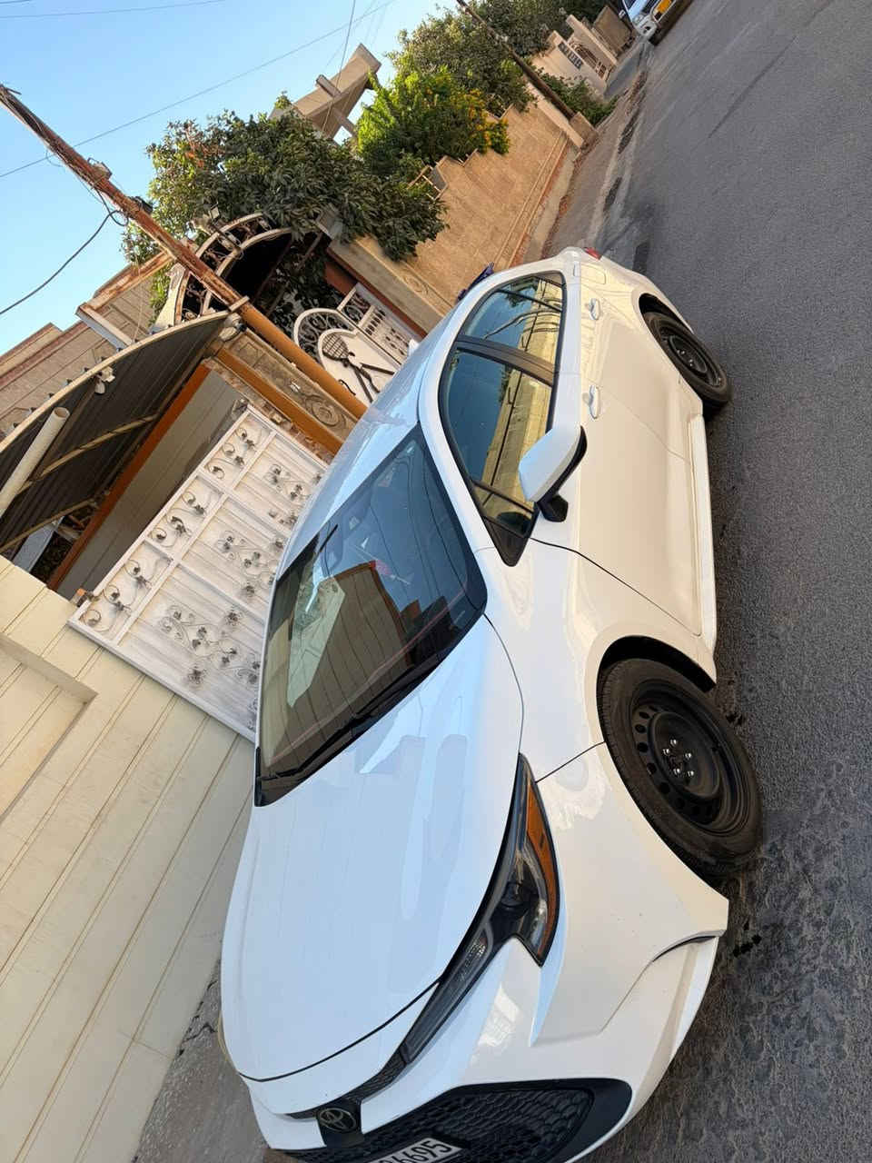 سلام عليكم
للبيع كورلا 2021 وارد امريكي حادثه جاملغ خلفي وباب خلفي جهه سايق بجم كبس 
سياره بيهه بارد باماكن هم سونار موجود
مكان كركوك سعر 148$
***********
